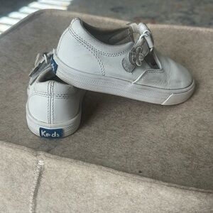 Keds White Kids' Shoes with Flower Accent